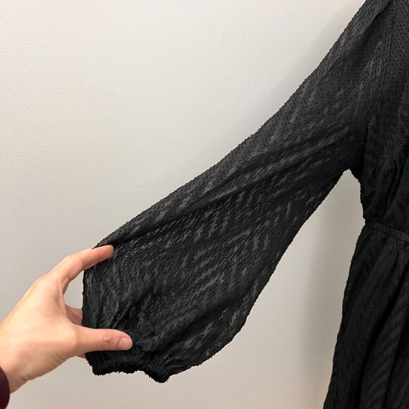 NEW Torrid Mini Textured Babydoll Black Dress Sz 1 - Picture 15 of 16